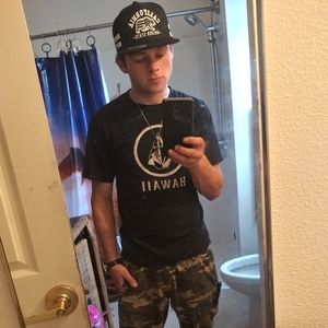 Meet your Posher, Joseph